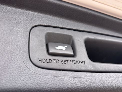 Certified 2024 Honda CR-V EX-L image 16