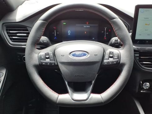 Used 2025 Ford Escape ST-Line Select w/ Tech Pack #1 AWD/4WD image 17