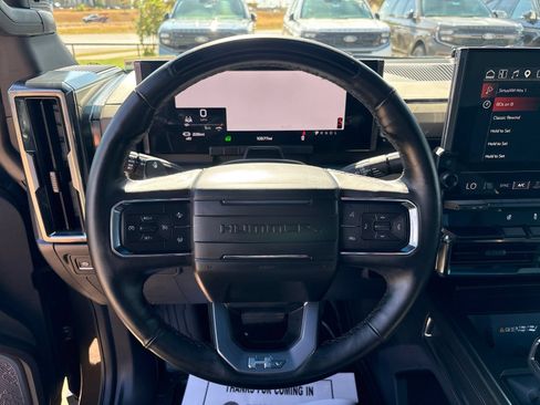 Used 2026 GMC Hummer EV SUV AWD/4WD image 19