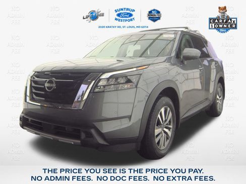 Used 2025 Nissan Pathfinder SL AWD/4WD image 1