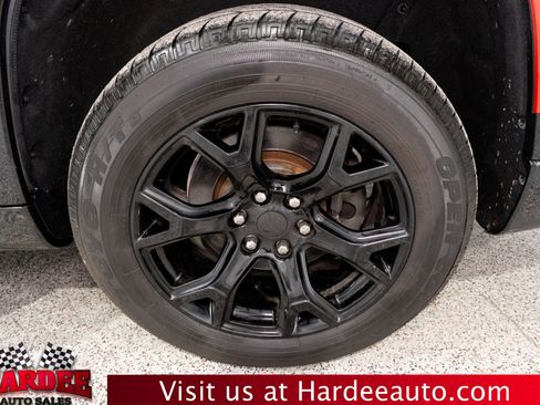 Used 2024 Jeep Wagoneer Series II AWD/4WD image 10