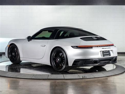 Certified 2024 Porsche 911 Targa 4 GTS image 13