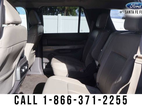 Used 2021 Ford Expedition XLT RWD image 17