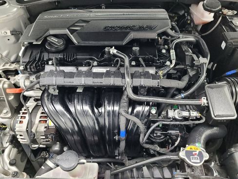 Used 2022 Hyundai Elantra SEL FWD image 30