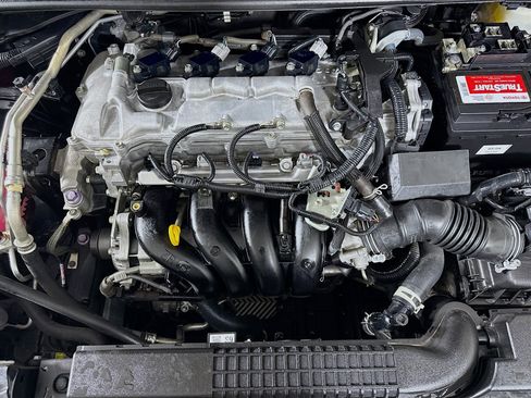 Used 2021 Toyota Corolla LE image 38