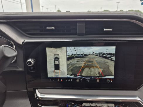 Used 2025 GMC Sierra 2500 Denali Ultimate w/ Max Trailering Package AWD/4WD image 5
