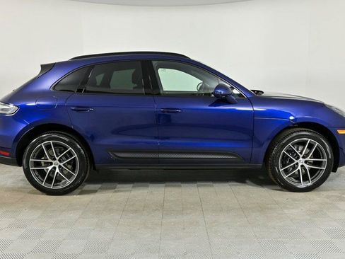 Used 2026 Porsche Macan AWD/4WD image 28