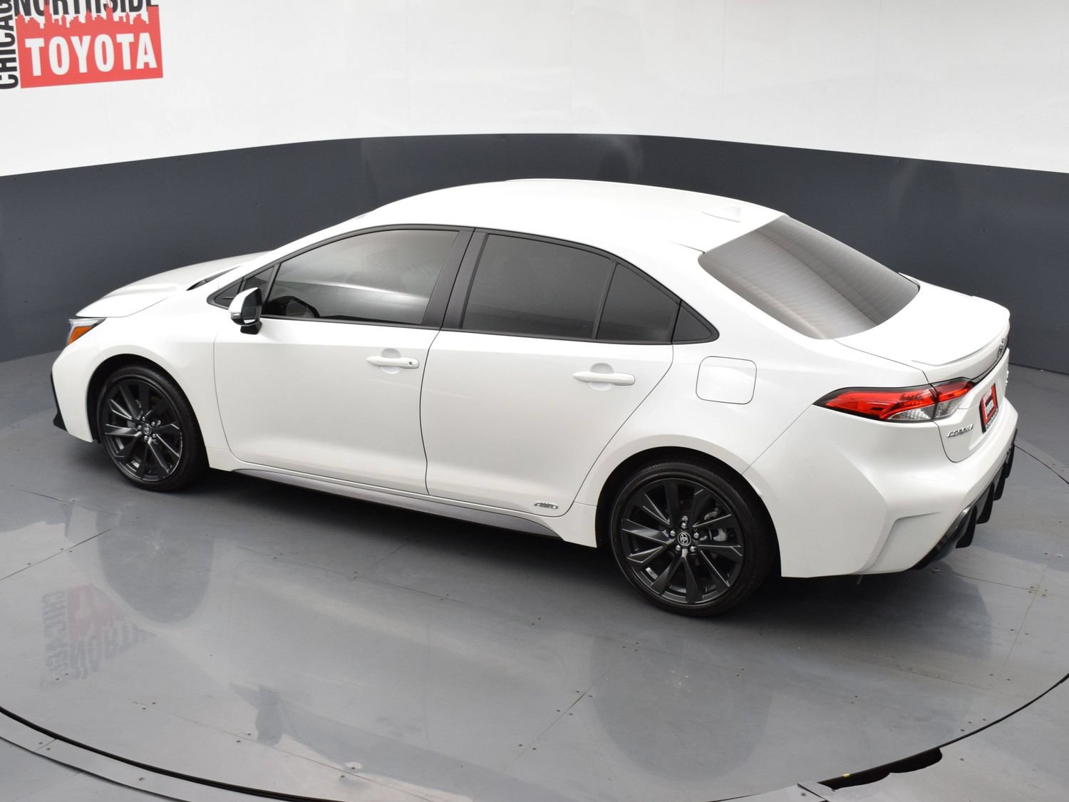 Used 2026 Toyota Corolla SE w/ SE Premium Package AWD/4WD image 19