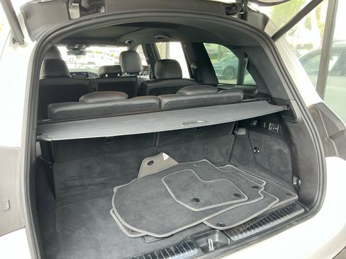 Used 2024 Mercedes-Benz GLS 450 4MATIC image 21