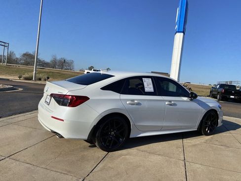 Used 2022 Honda Civic Sport image 11