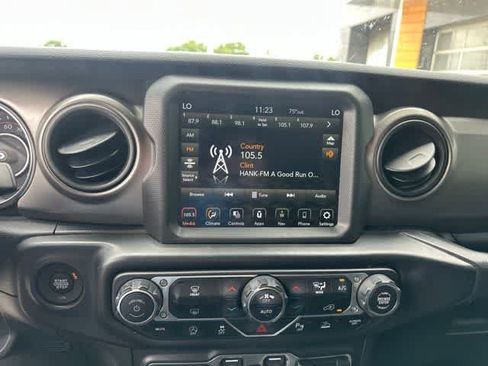 Used 2021 Jeep Wrangler Unlimited Sport w/ Sun And Sound Package AWD/4WD image 7