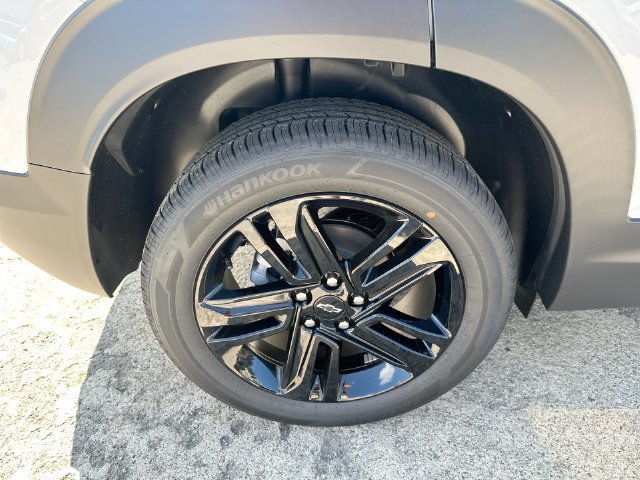 New 2026 Chevrolet TrailBlazer LT w/ Midnight Edition FWD image 47