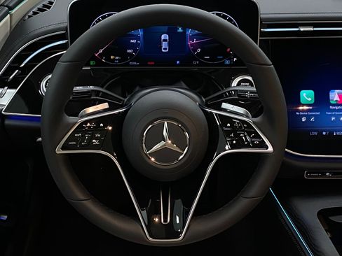 New 2026 Mercedes-Benz E 350 4MATIC Sedan image 14