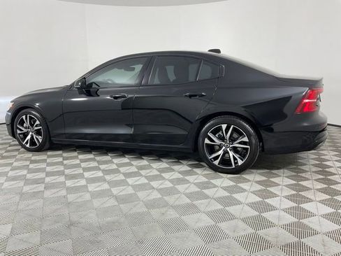 Used 2024 Volvo S60 B5 Core FWD image 3