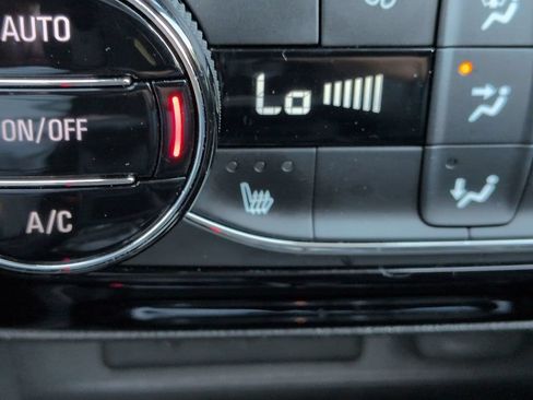 Used 2023 Buick Encore GX Essence w/ Experience Buick Package FWD image 25