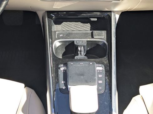 Certified 2021 Mercedes-Benz GLB 250 4MATIC w/ Premium Package image 6