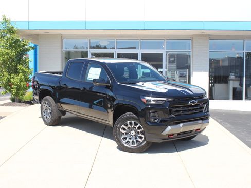 New 2026 Chevrolet Colorado Z71 w/ Technology Package AWD/4WD image 2