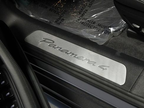 New 2026 Porsche Panamera 4 AWD/4WD image 33