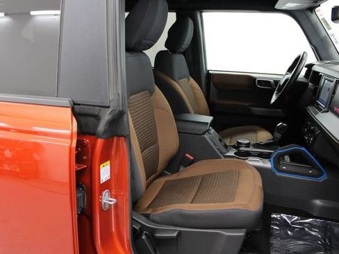 Used 2023 Ford Bronco Outer Banks AWD/4WD image 26