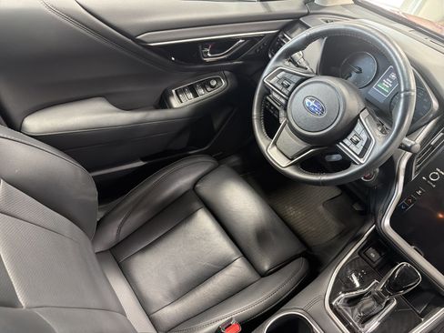 Certified 2022 Subaru Outback Limited XT AWD/4WD image 9