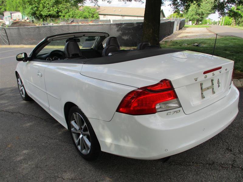 Used 2011 Volvo C70 T5 w/ Convenience Pkg FWD image 5