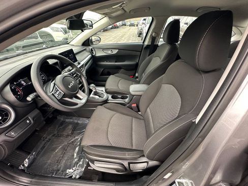 Used 2023 Kia Forte LXS image 26