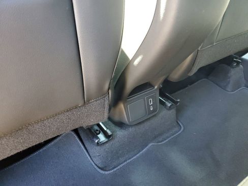 Certified 2024 Buick Encore GX Preferred image 28