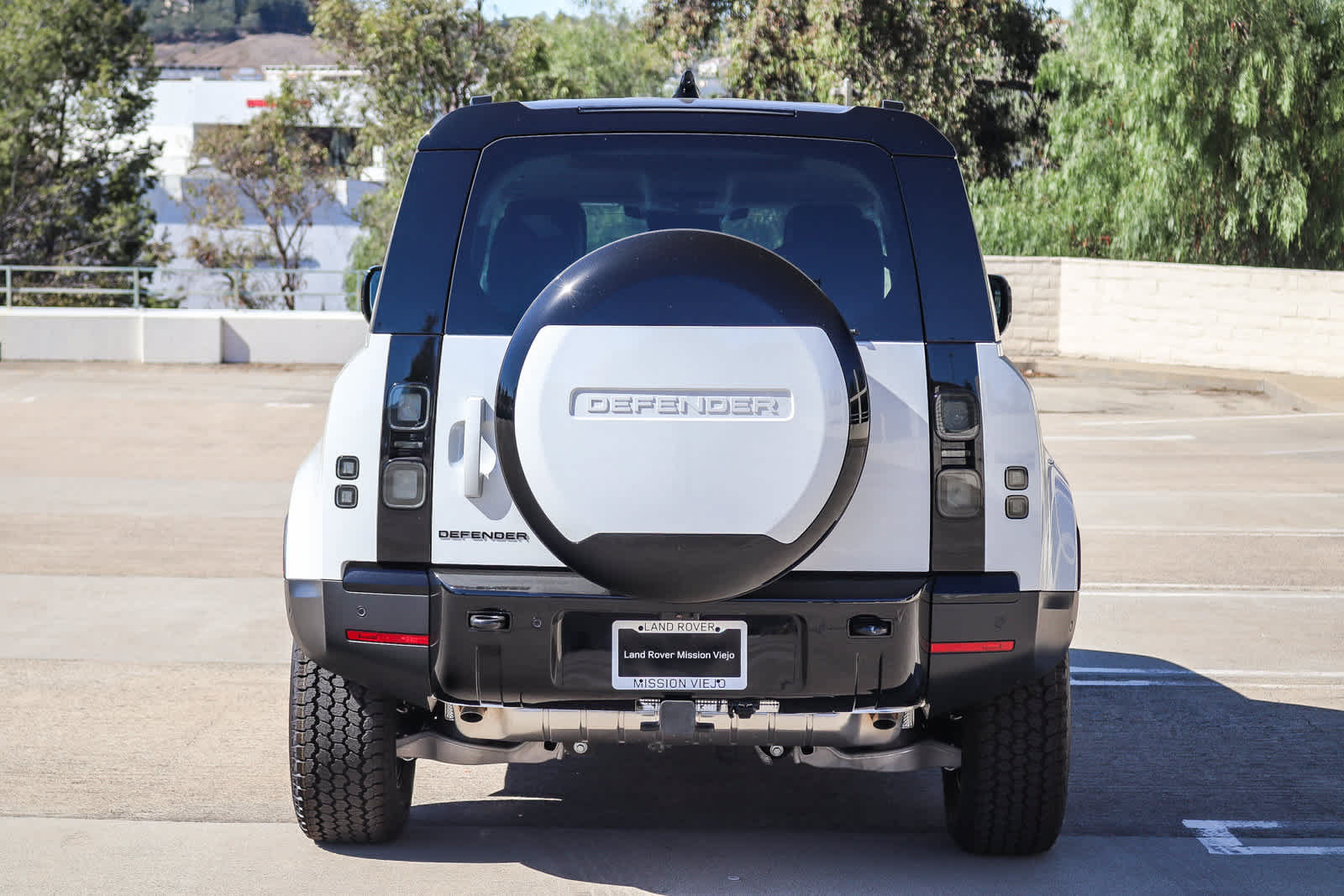 New 2026 Land Rover Defender 110 S AWD/4WD image 5