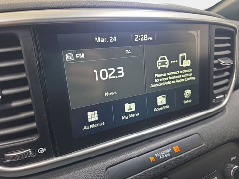 Used 2020 Kia Sportage S image 20