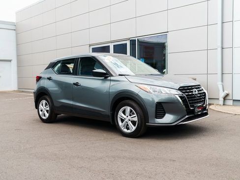 New 2025 Nissan Kicks Play S image 26