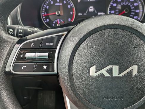 Used 2024 Kia Forte LXS image 25