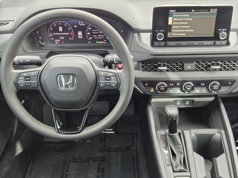 Certified 2023 Honda Accord EX image 23