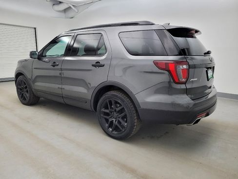Used 2017 Ford Explorer Sport image 3