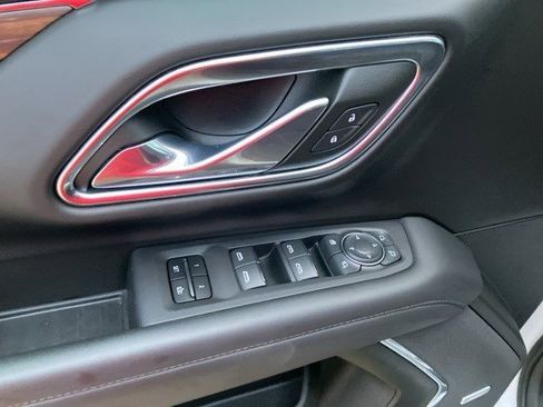 Used 2023 Chevrolet Tahoe High Country image 10