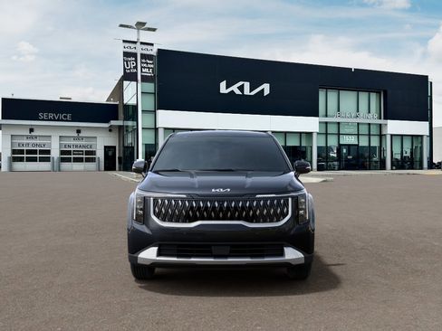 New 2026 Kia Carnival EX FWD image 2