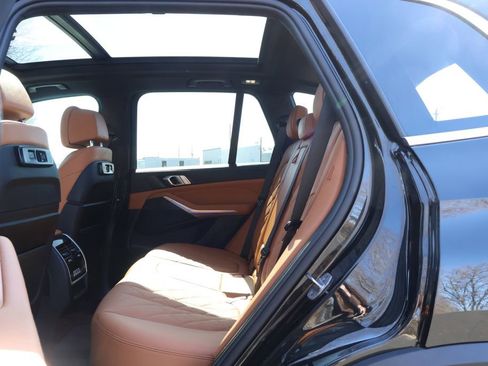 Used 2023 BMW X5 xDrive40i w/ Luxury Seating Package image 46