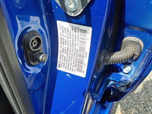Certified 2018 Honda Civic EX image 27