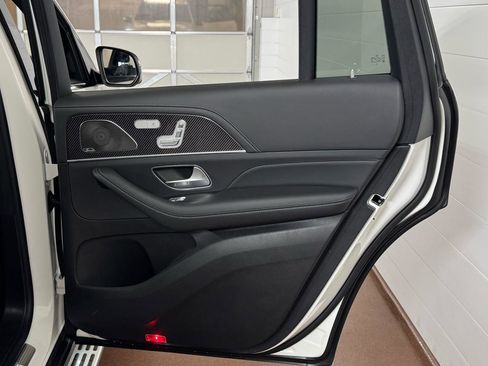 Used 2024 Mercedes-Benz GLS 63 AMG 4MATIC image 47