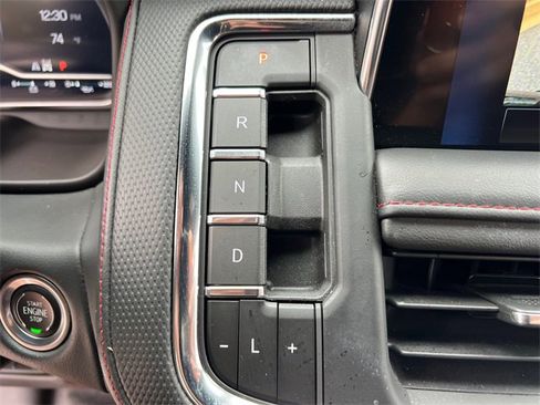 Used 2022 Chevrolet Tahoe RST image 32