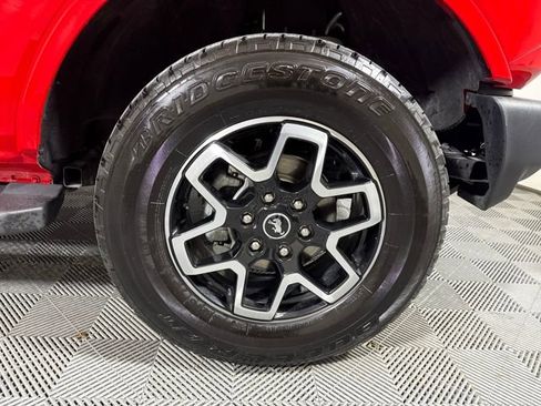 Used 2023 Ford Bronco Outer Banks image 11