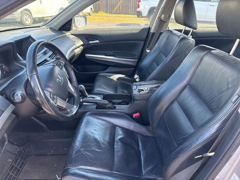 Used 2009 Honda Accord EX-L image 18