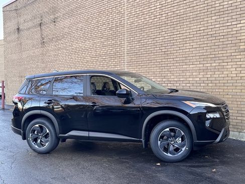 New 2026 Nissan Rogue SV w/ Cold Weather Package AWD/4WD image 6