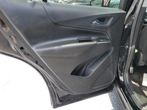 Used 2022 Chevrolet Equinox LT FWD image 12
