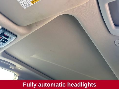 Used 2023 Nissan Rogue SV w/ SV Premium B Package image 18