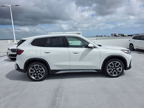New 2026 BMW X1 xDrive28i w/ Technology Package AWD/4WD image 3
