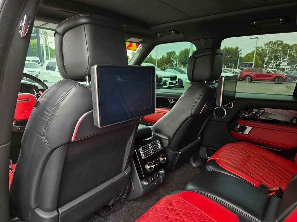 Used 2020 Land Rover Range Rover SV Autobiography Dynamic AWD/4WD image 15