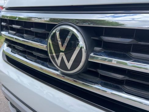 Used 2022 Volkswagen Atlas SE w/ Panoramic Sunroof Package FWD image 10