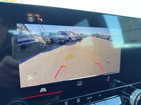 New 2026 GMC Canyon Elevation image 12