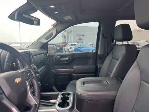 Used 2022 Chevrolet Silverado 1500 LTZ w/ LTZ Premium Package image 18