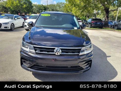Used 2019 Volkswagen Tiguan SEL Premium R-Line image 3